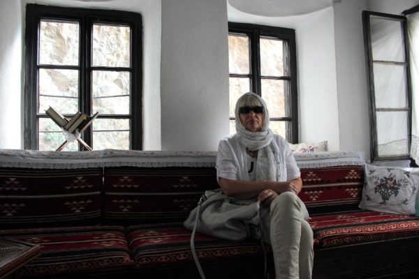 Sala interna nella Tekija di Blagaj in Bosnia Erzegovina