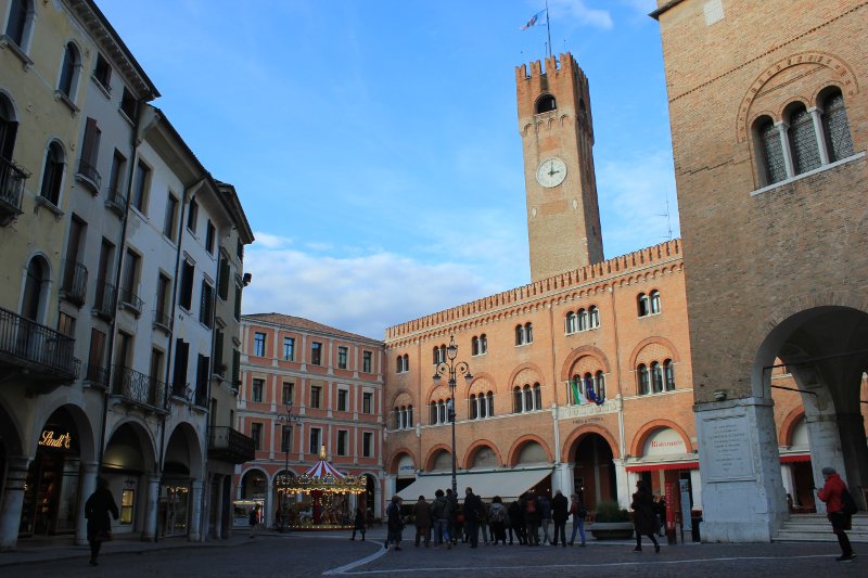 La piazza dei Signori a Treviso