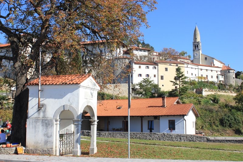 Panorama del borgo antico di Štanjel