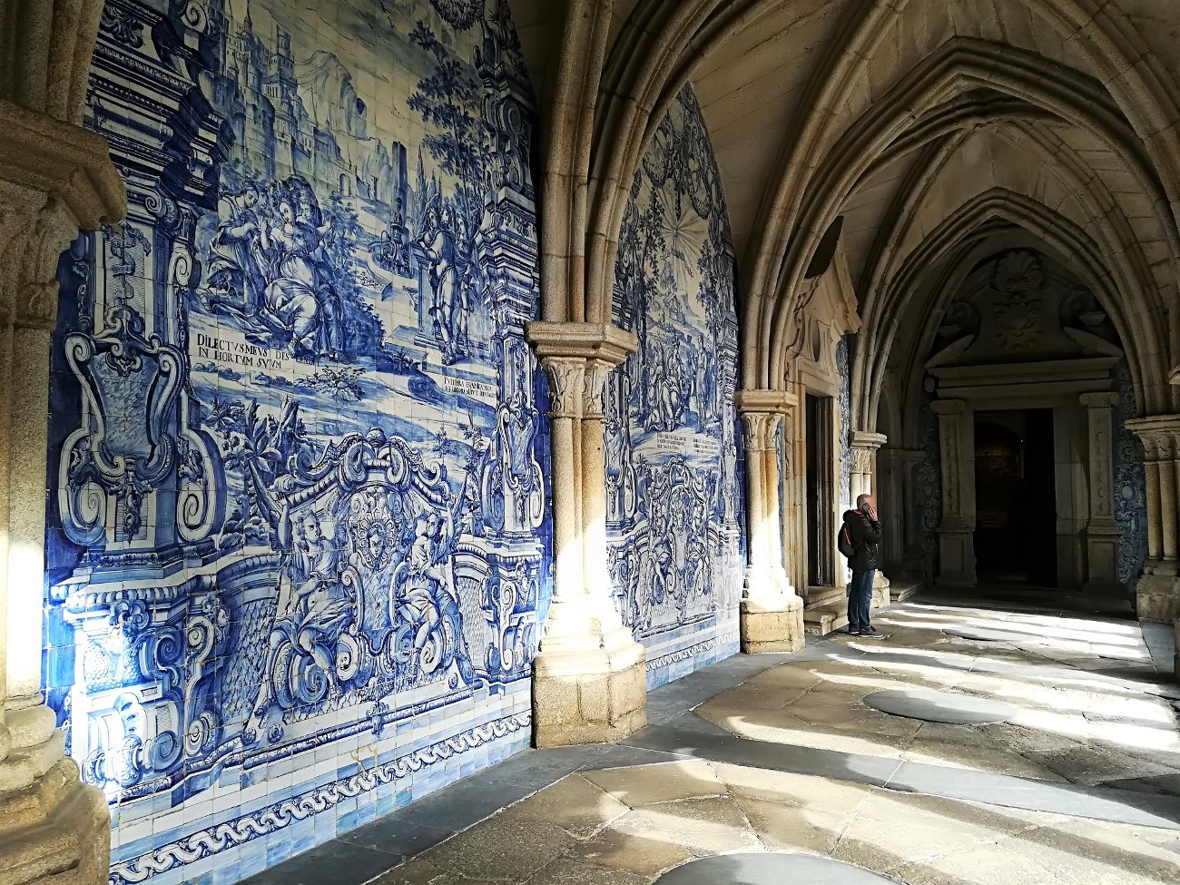 Il Chiostro della Cattedrale di Oporto